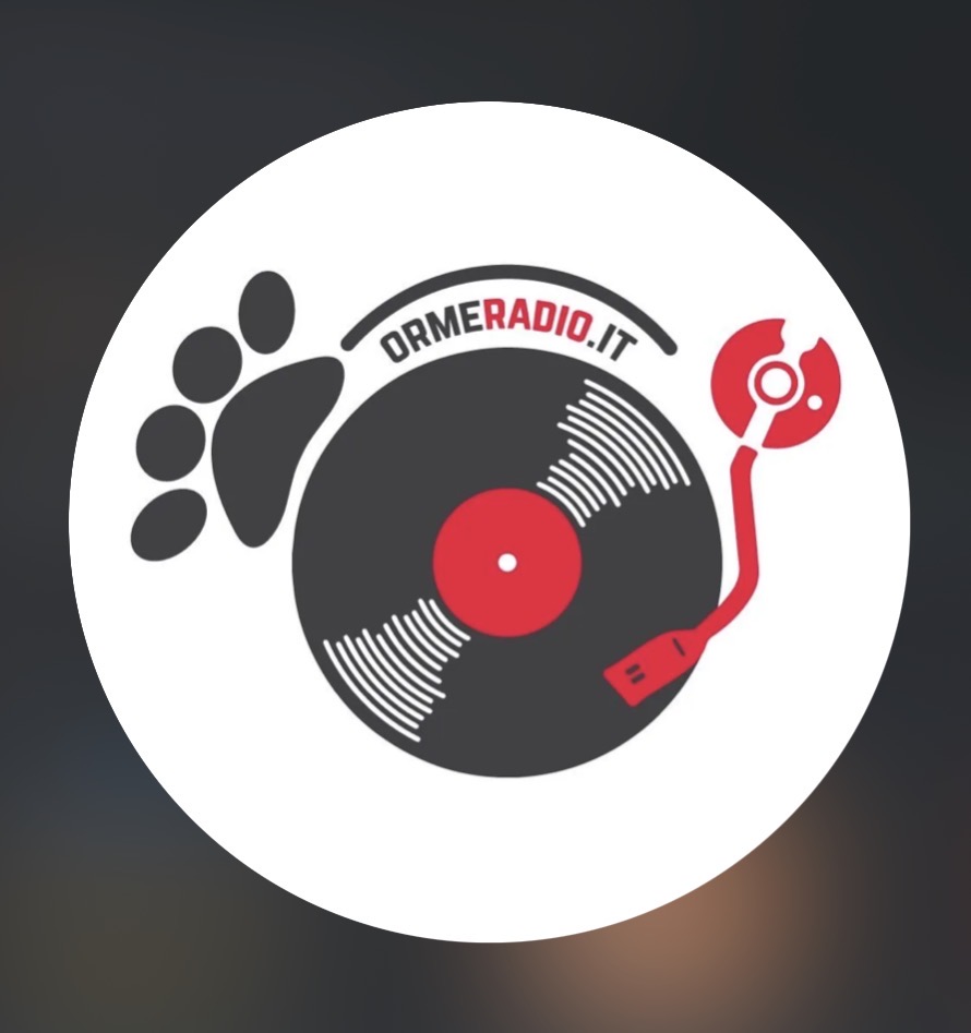 Logo Orme Radio con giradischi e impronta